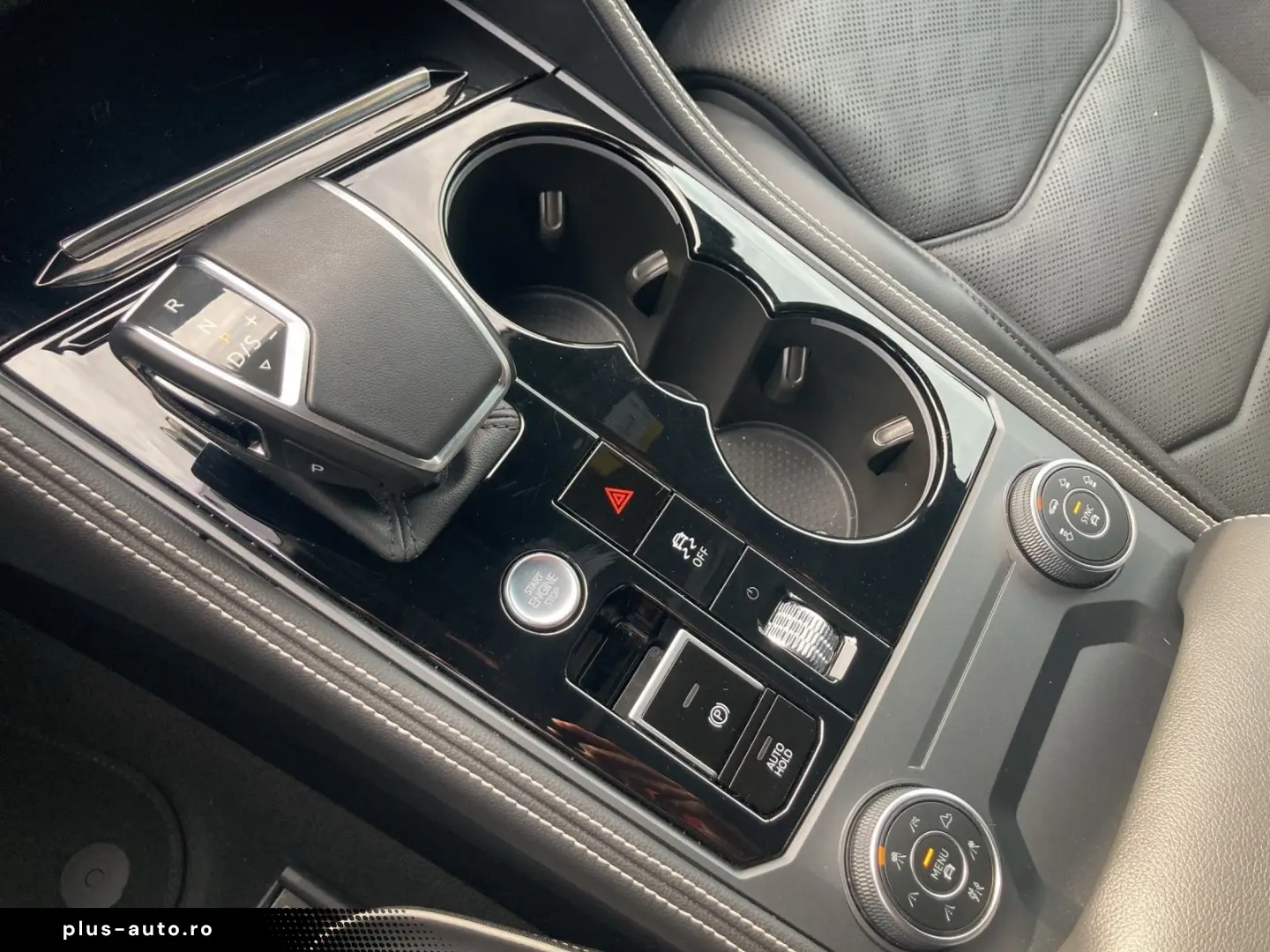 VW Touareg eHybrid ELEGANCE LM21 LEDER HuD AHK