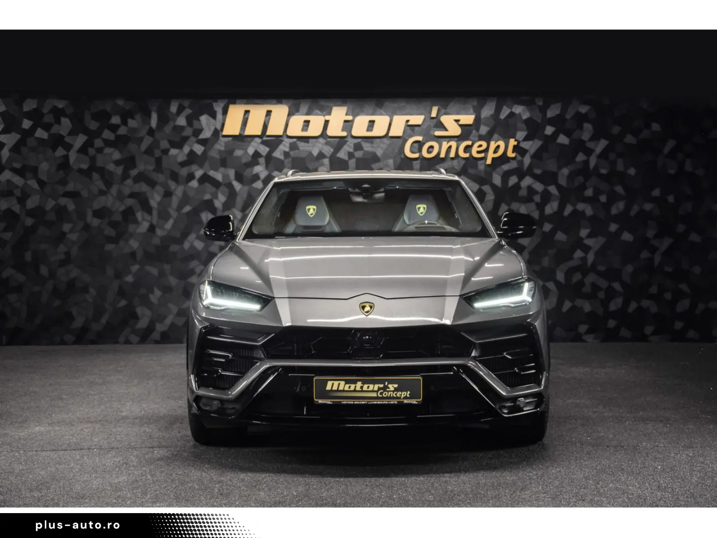 LAMBORGHINI Urus V8 AKRAPOVIC - GRIGIO KERES