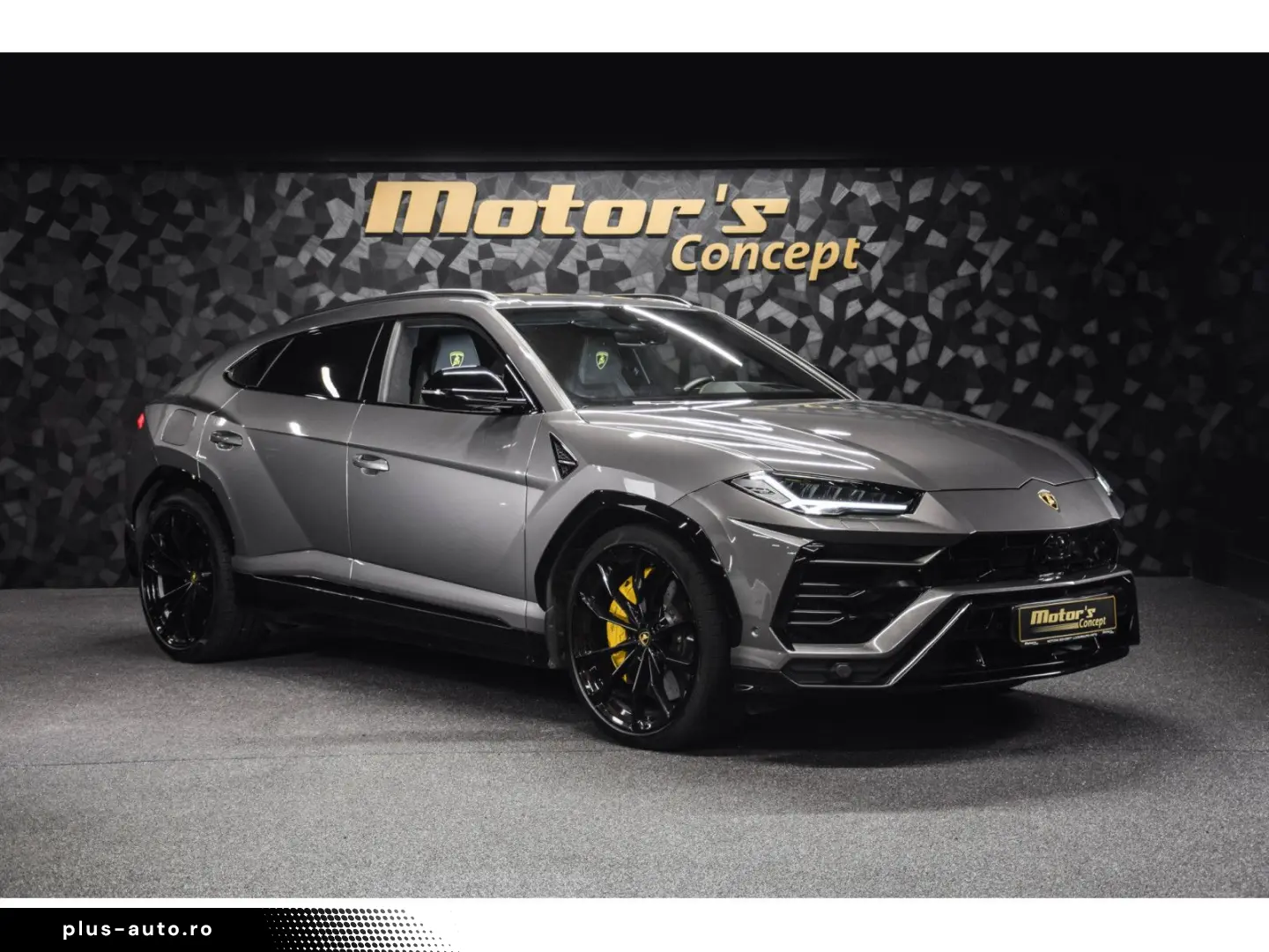 LAMBORGHINI Urus V8 AKRAPOVIC - GRIGIO KERES