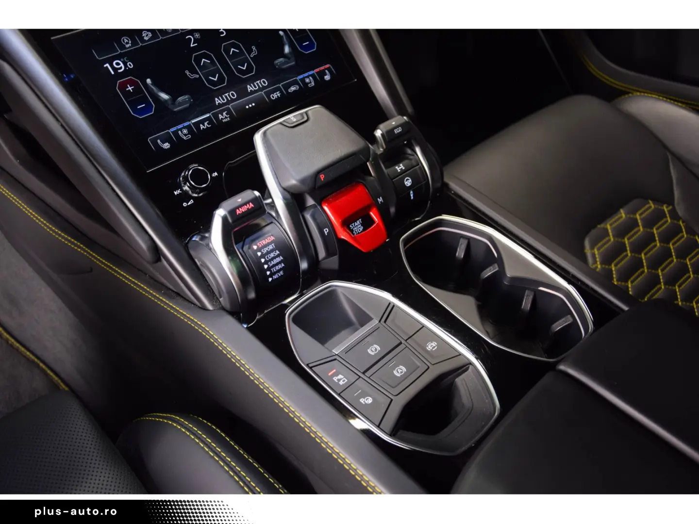 LAMBORGHINI Urus V8 AKRAPOVIC - GRIGIO KERES