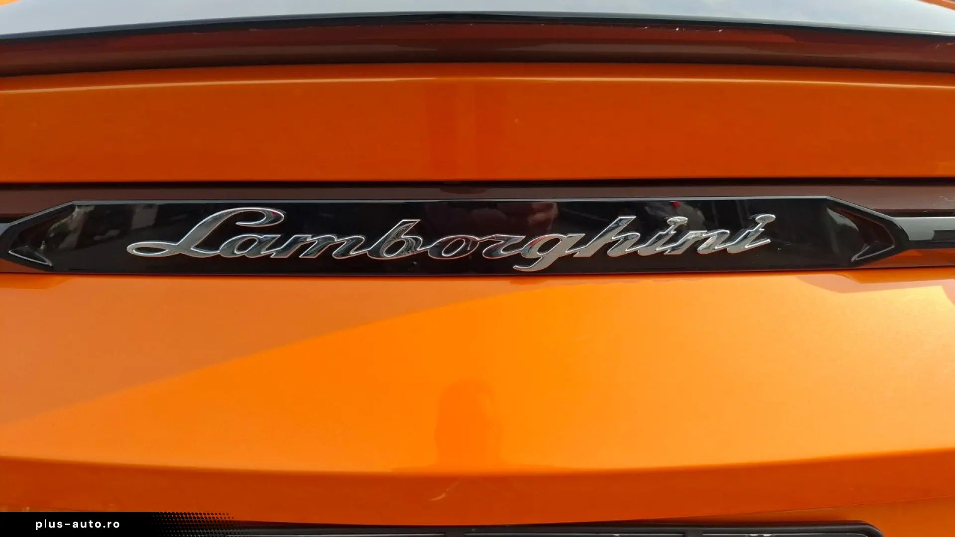 LAMBORGHINI Urus 4.0 V8 Autom. NEUWERTIG!