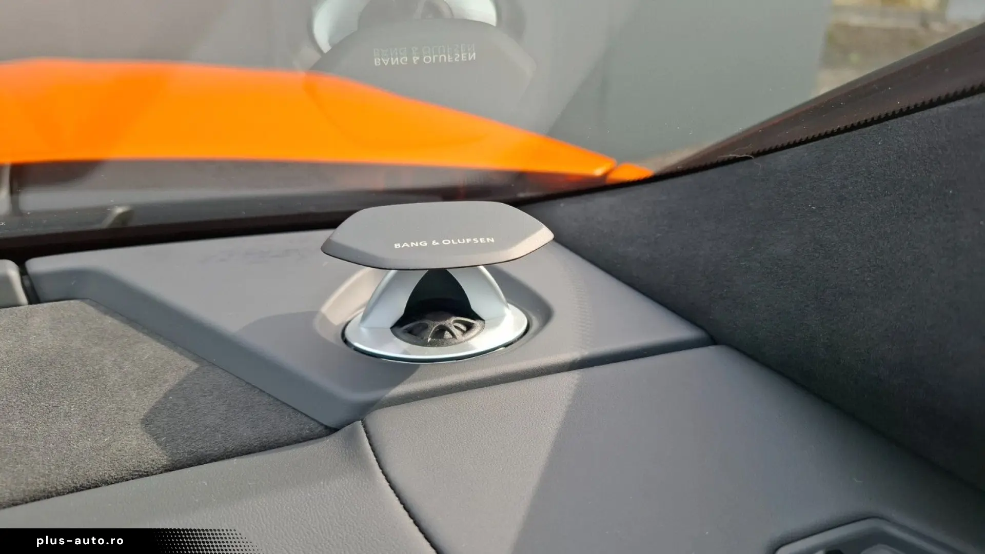 LAMBORGHINI Urus 4.0 V8 Autom. NEUWERTIG!