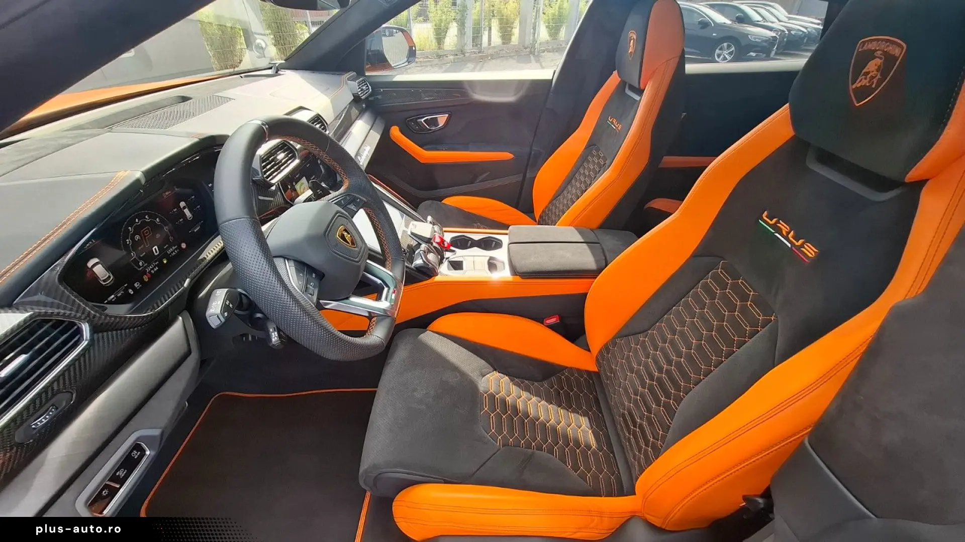 LAMBORGHINI Urus 4.0 V8 Autom. NEUWERTIG!