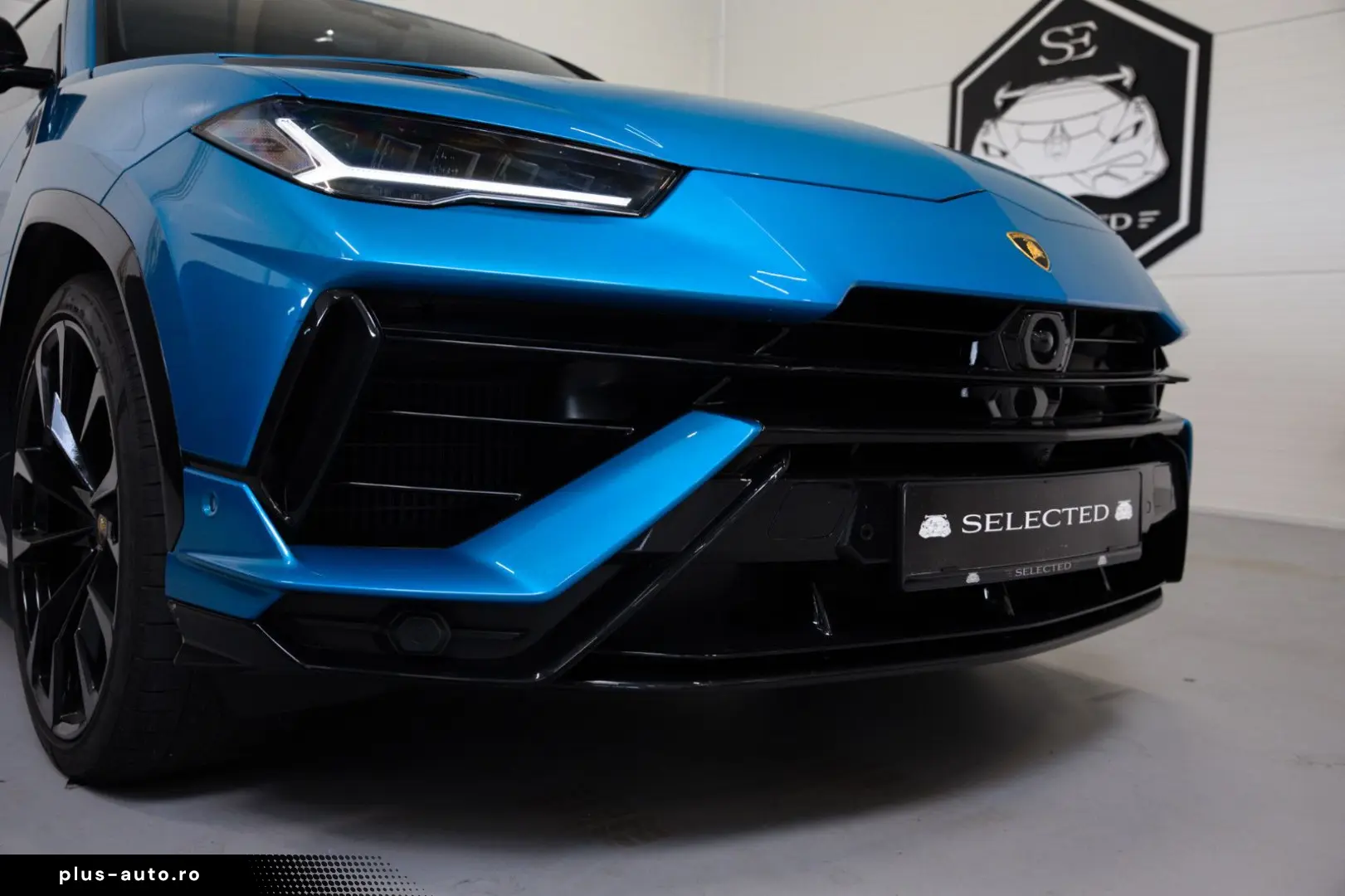 LAMBORGHINI URUS S NO VAT PANO BANG&OLUFSEN MASSAGE 23