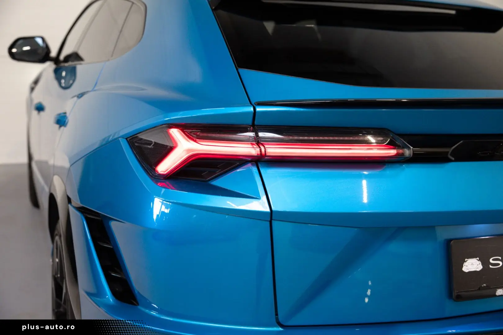 LAMBORGHINI URUS S NO VAT PANO BANG&OLUFSEN MASSAGE 23