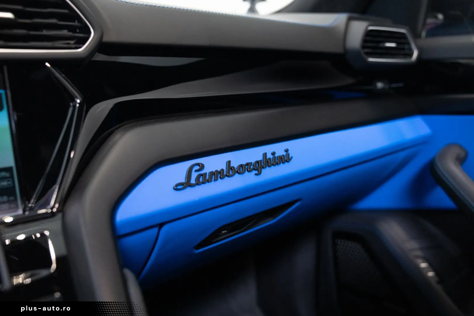 LAMBORGHINI URUS S NO VAT PANO BANG&OLUFSEN MASSAGE 23