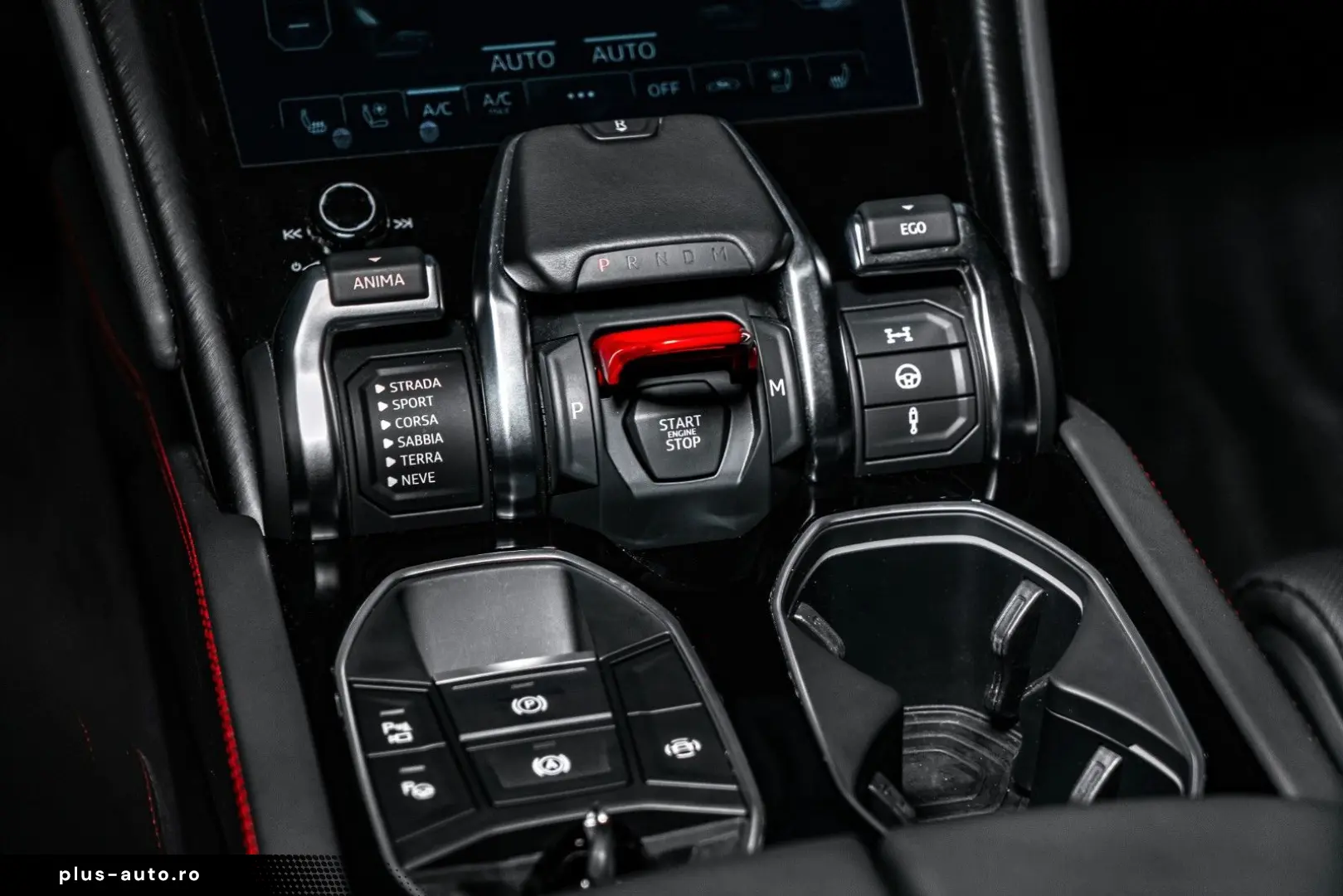 LAMBORGHINI Urus B&O 23  AKRAPOVIC MASSAGE PANO TOW WARRANTY