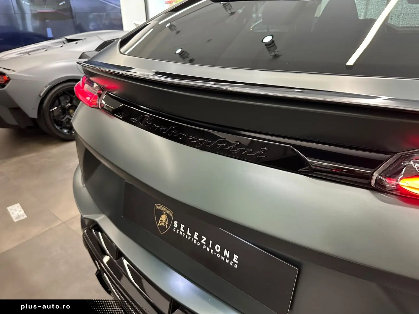 LAMBORGHINI Urus 4.0 V8 Sport
