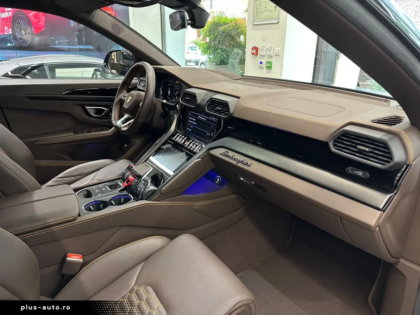 LAMBORGHINI Urus 4.0 V8 Sport