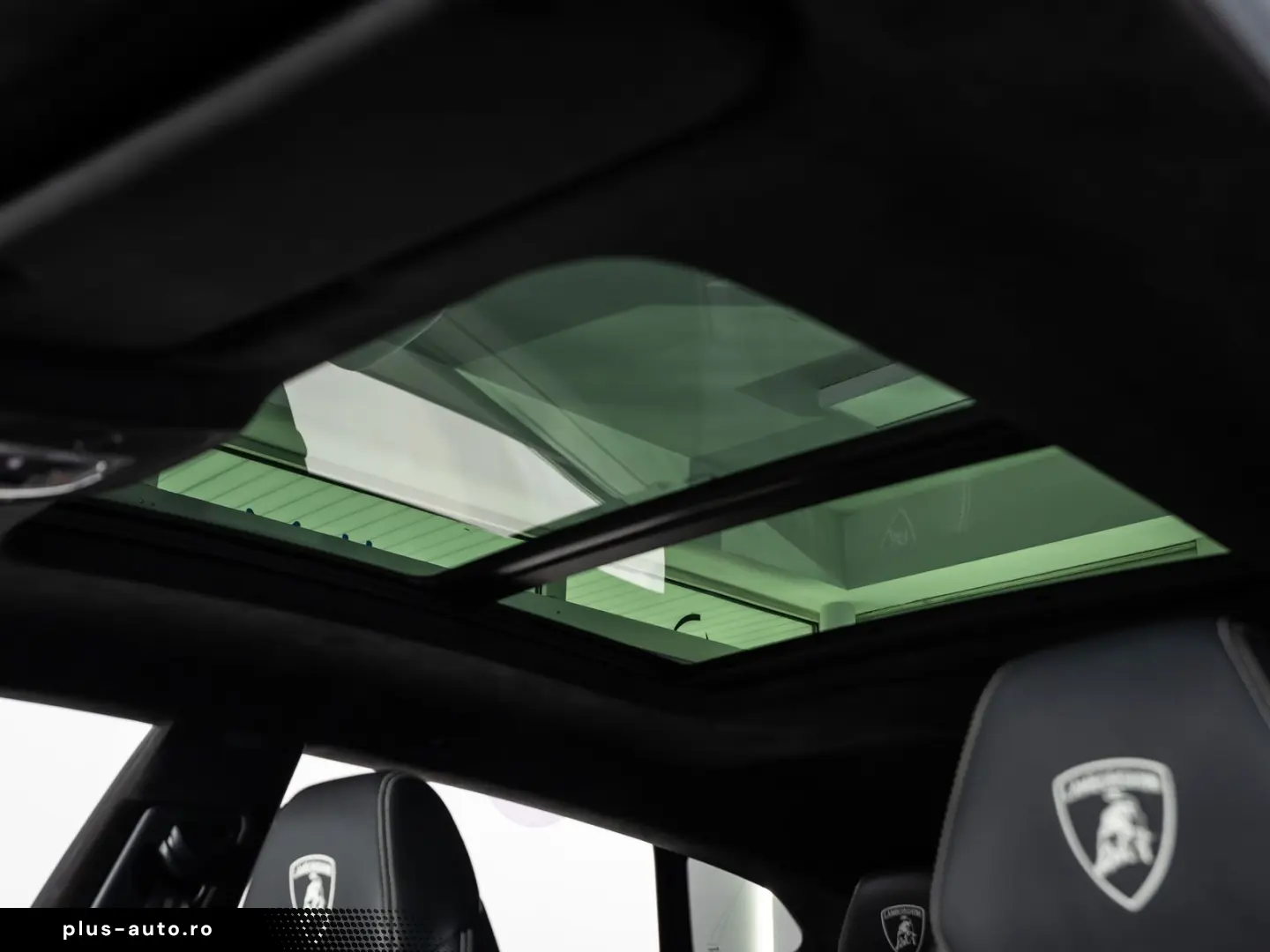 LAMBORGHINI Urus S MY23 AKRAPOVIC B&O PANO 23