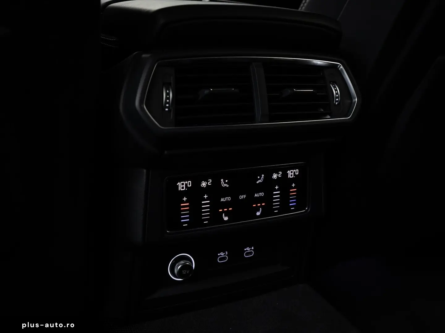 LAMBORGHINI Urus S MY23 AKRAPOVIC B&O PANO 23