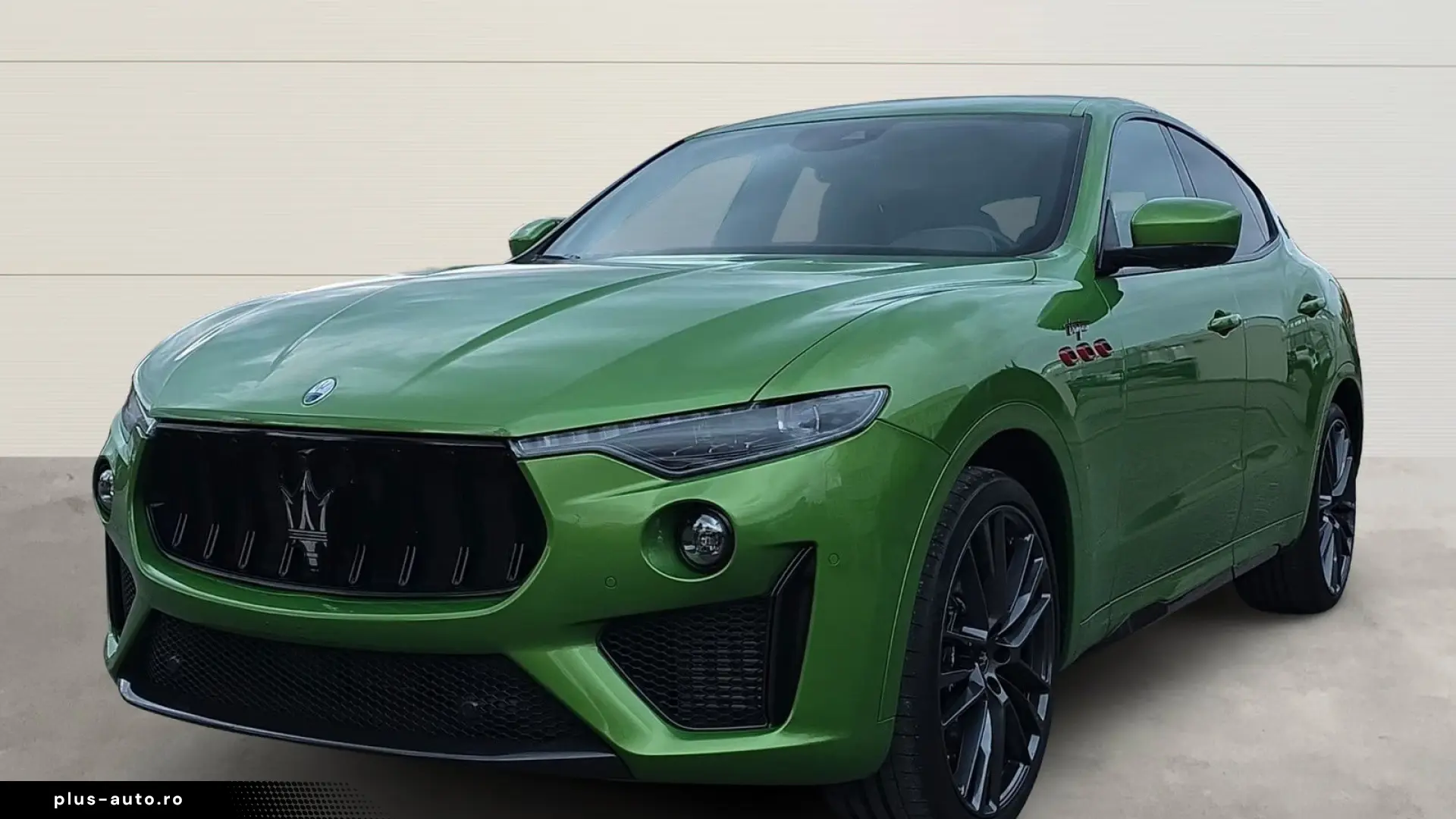 MASERATI LEVANTE TROFEO 581 CP • Pano
