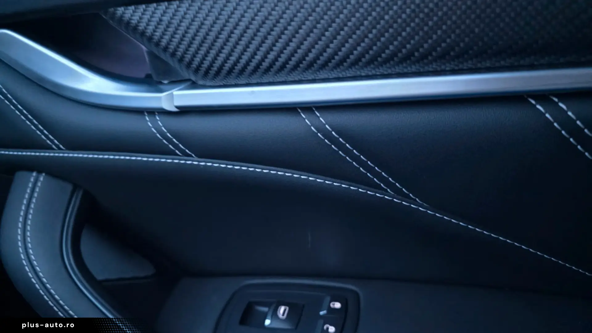MASERATI LEVANTE TROFEO 581 CP • Pano
