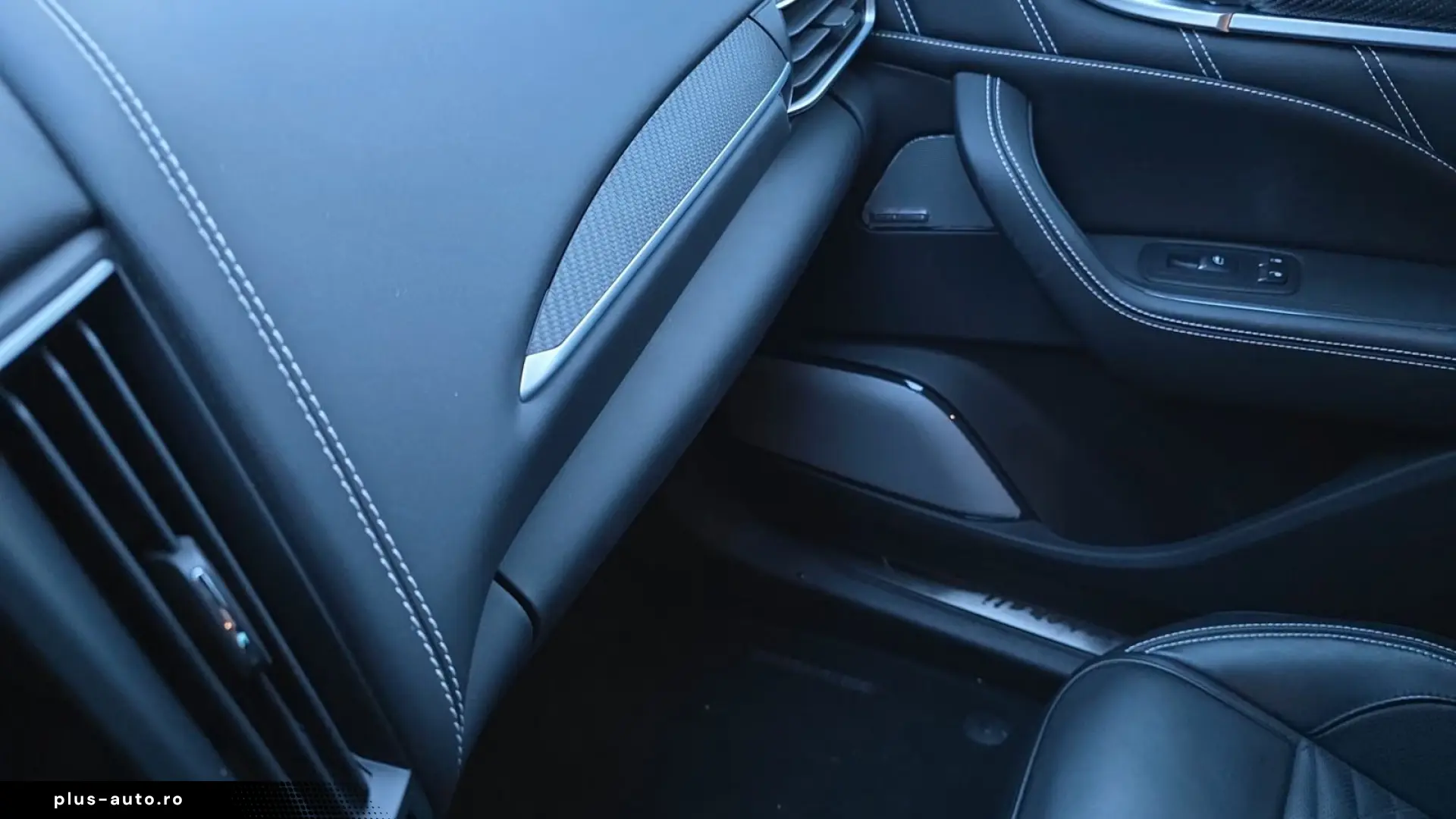 MASERATI LEVANTE TROFEO 581 CP • Pano