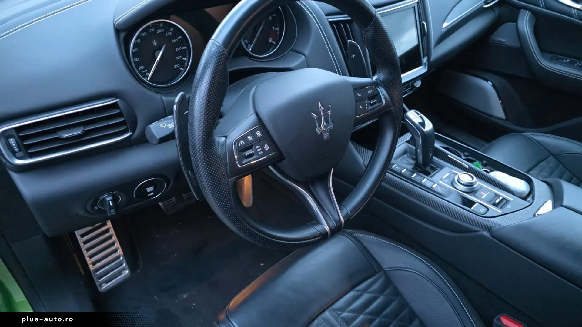 MASERATI LEVANTE TROFEO 581 CP • Pano
