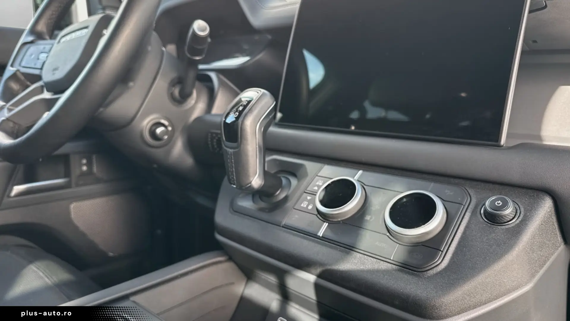 LAND ROVER DEFENDER 110 D300   X-DYNAMIC HSE
