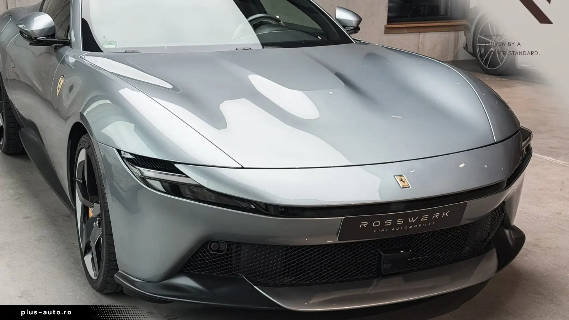FERRARI AMALFI CARBON LED • MAGNERIDE