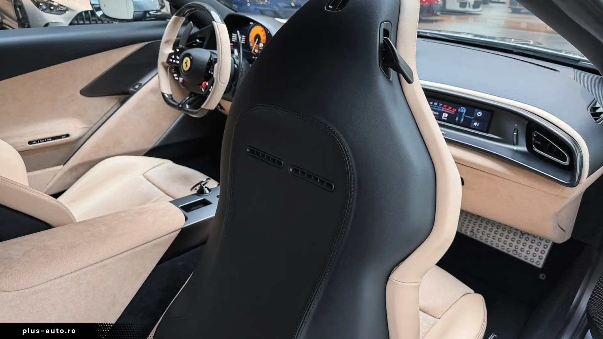 FERRARI AMALFI CARBON LED • MAGNERIDE