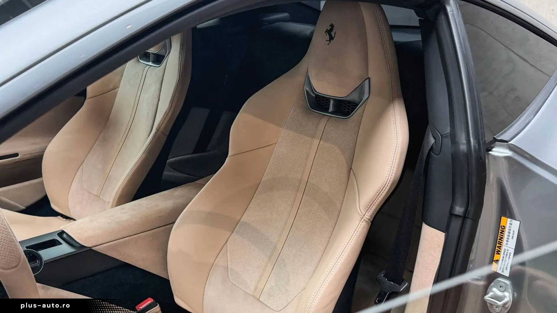 FERRARI AMALFI CARBON LED • MAGNERIDE