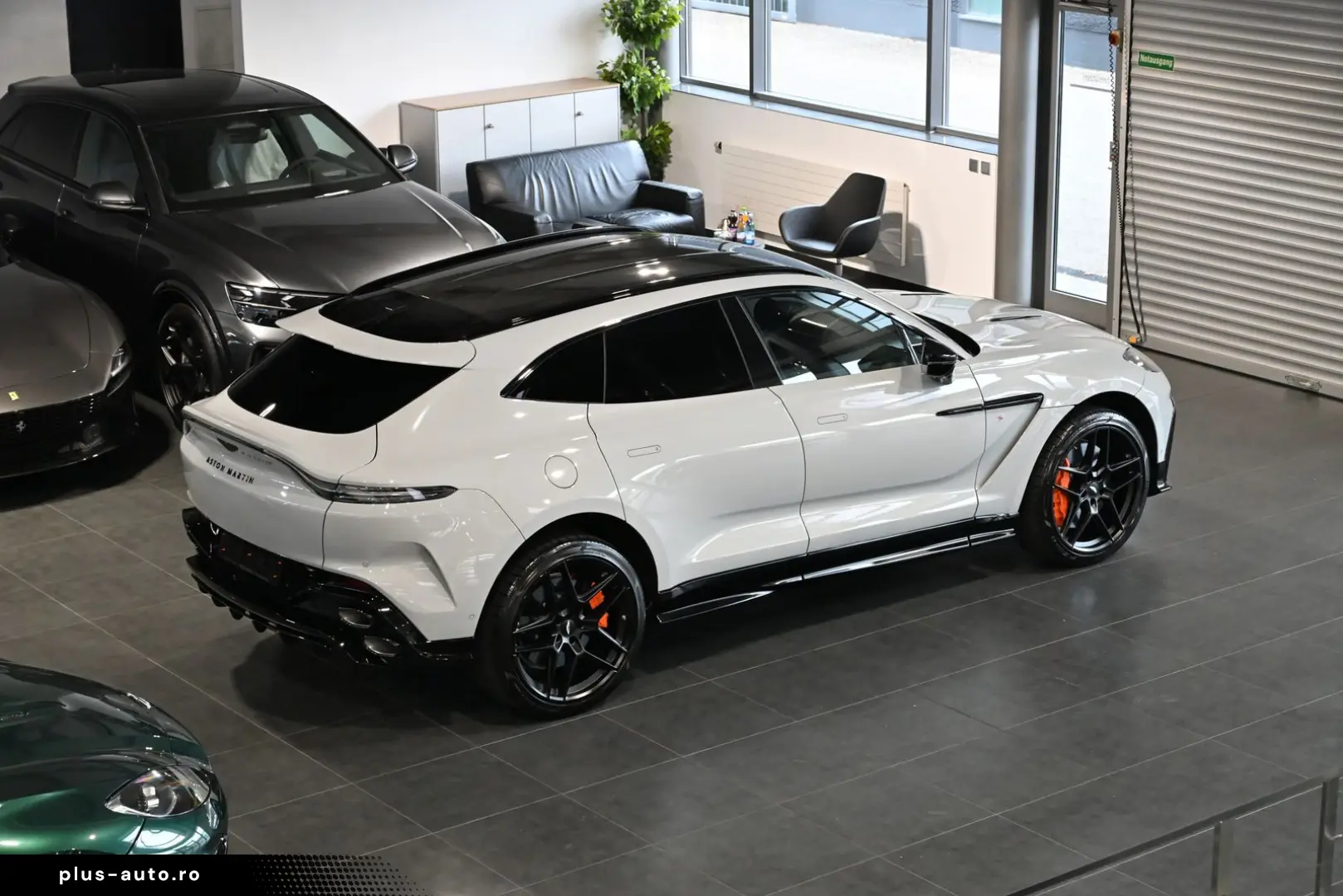 ASTON MARTIN DBX S Apex Grey PPF Lackschutz Magnesium Carbon