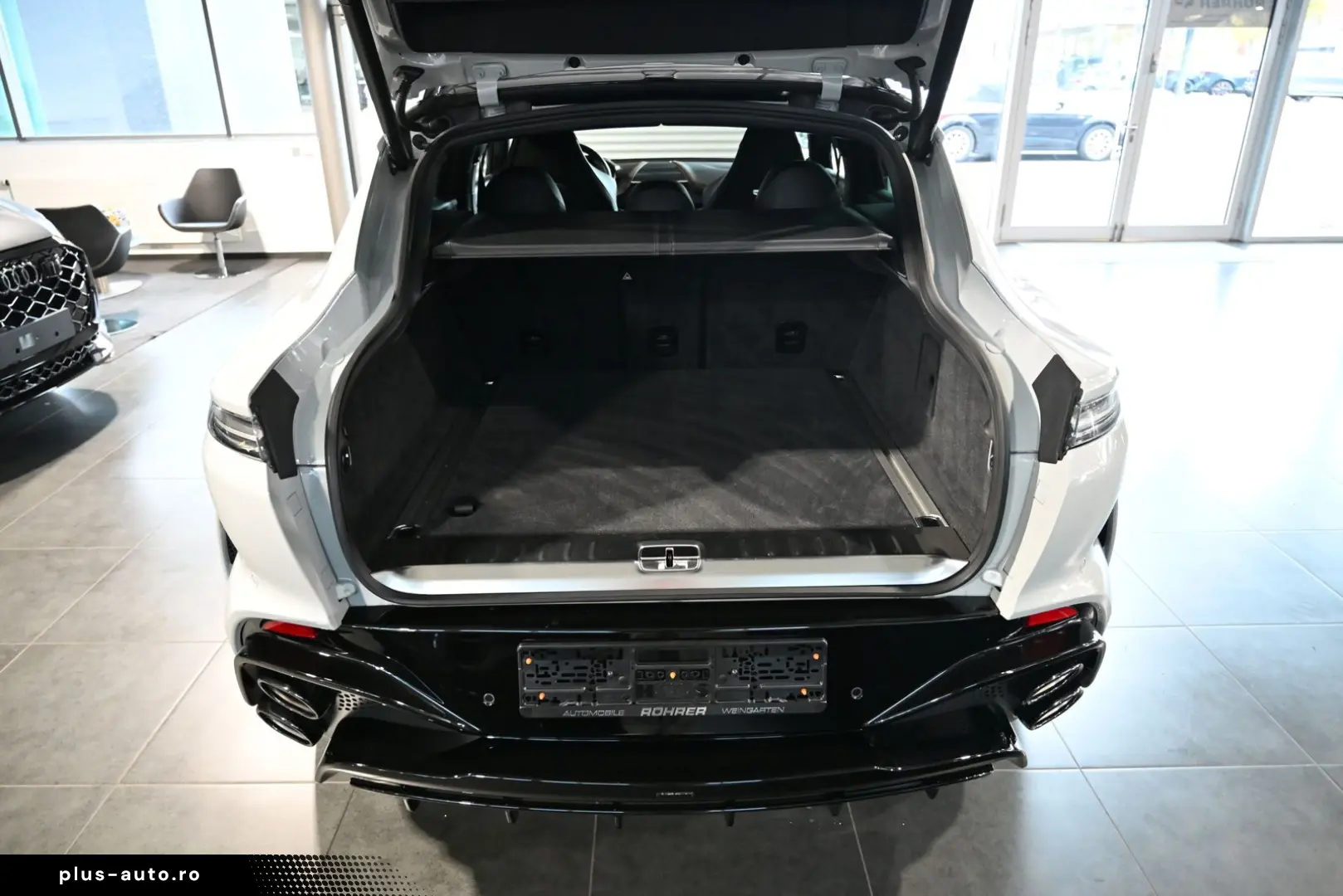 ASTON MARTIN DBX S Apex Grey PPF Lackschutz Magnesium Carbon