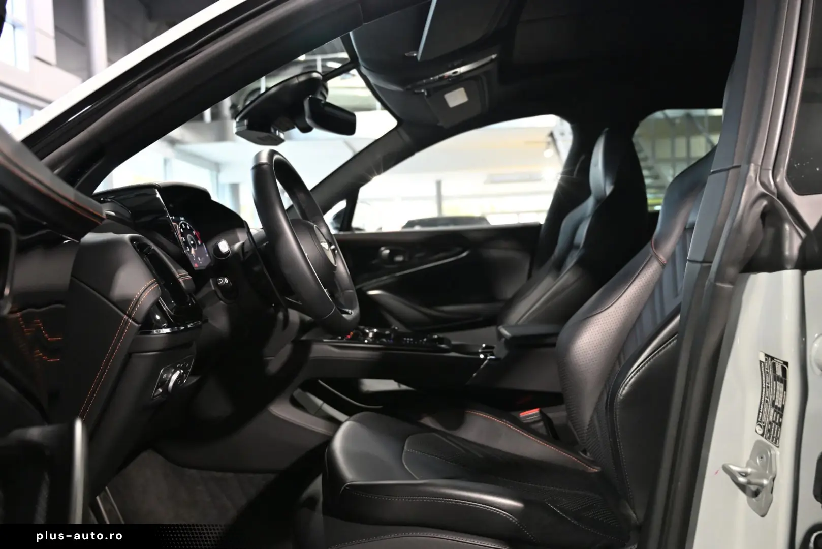 ASTON MARTIN DBX S Apex Grey PPF Lackschutz Magnesium Carbon