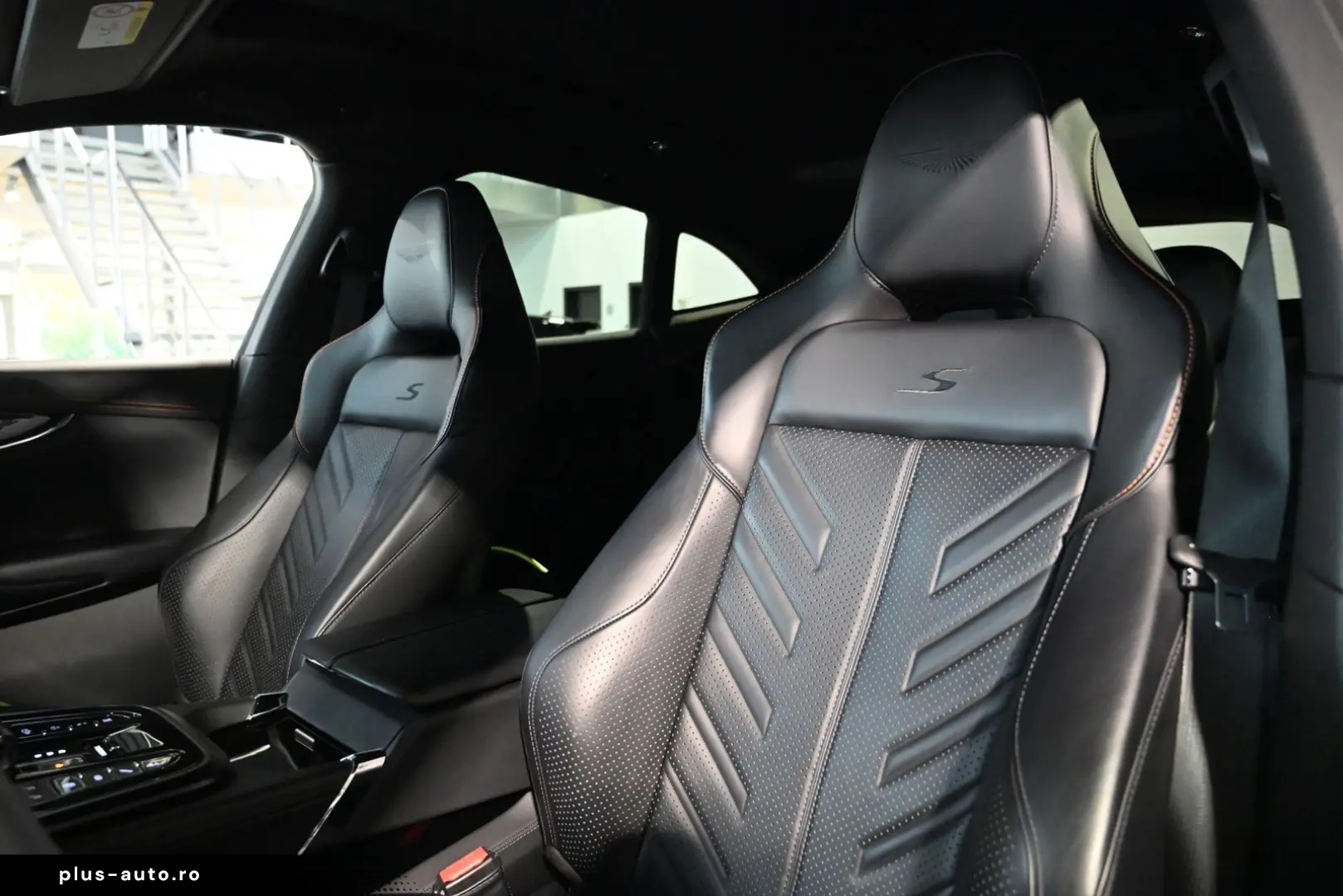 ASTON MARTIN DBX S Apex Grey PPF Lackschutz Magnesium Carbon