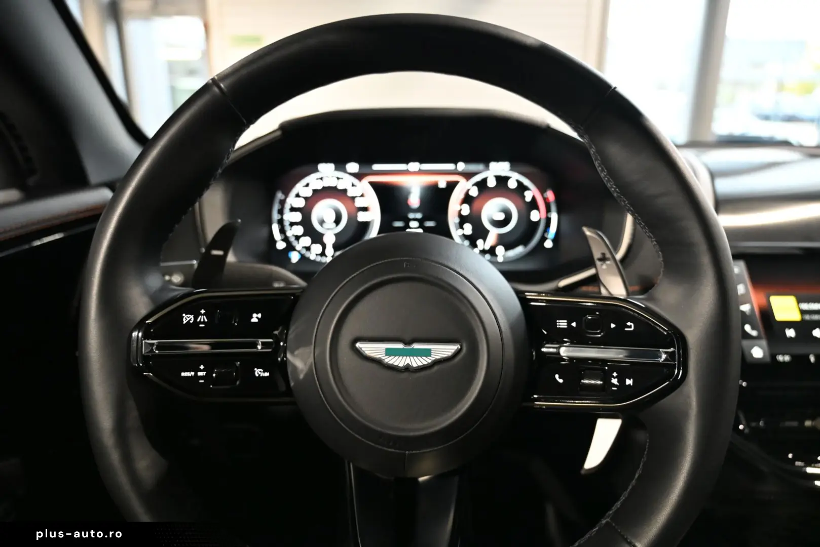 ASTON MARTIN DBX S Apex Grey PPF Lackschutz Magnesium Carbon
