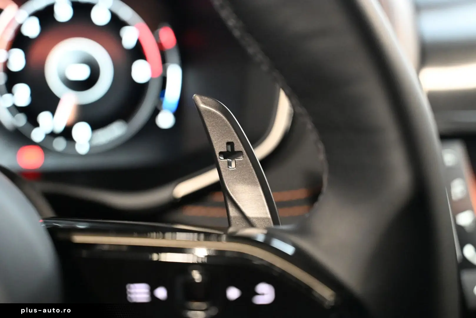 ASTON MARTIN DBX S Apex Grey PPF Lackschutz Magnesium Carbon