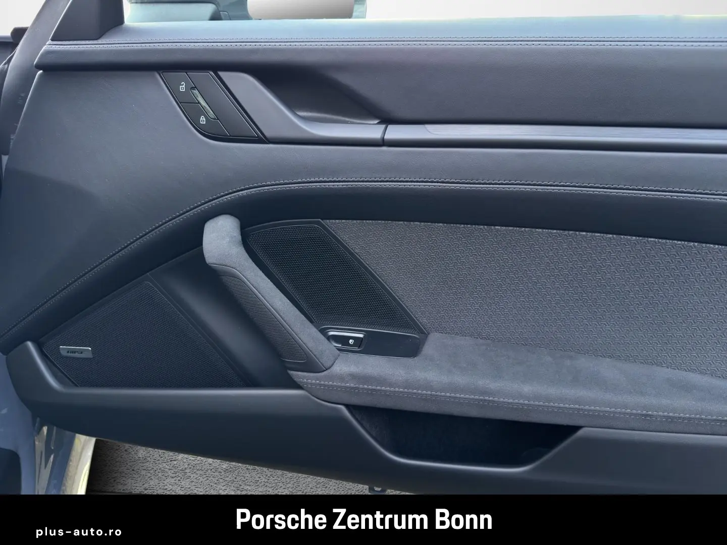 PORSCHE 992 911 Carrera GTS InnoDrive Liftsystem-VA BOSE