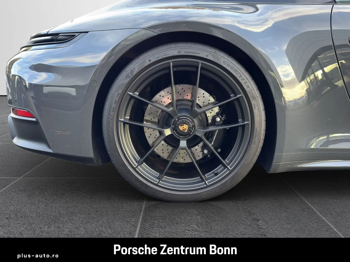 PORSCHE 992 911 Carrera GTS InnoDrive Liftsystem-VA BOSE