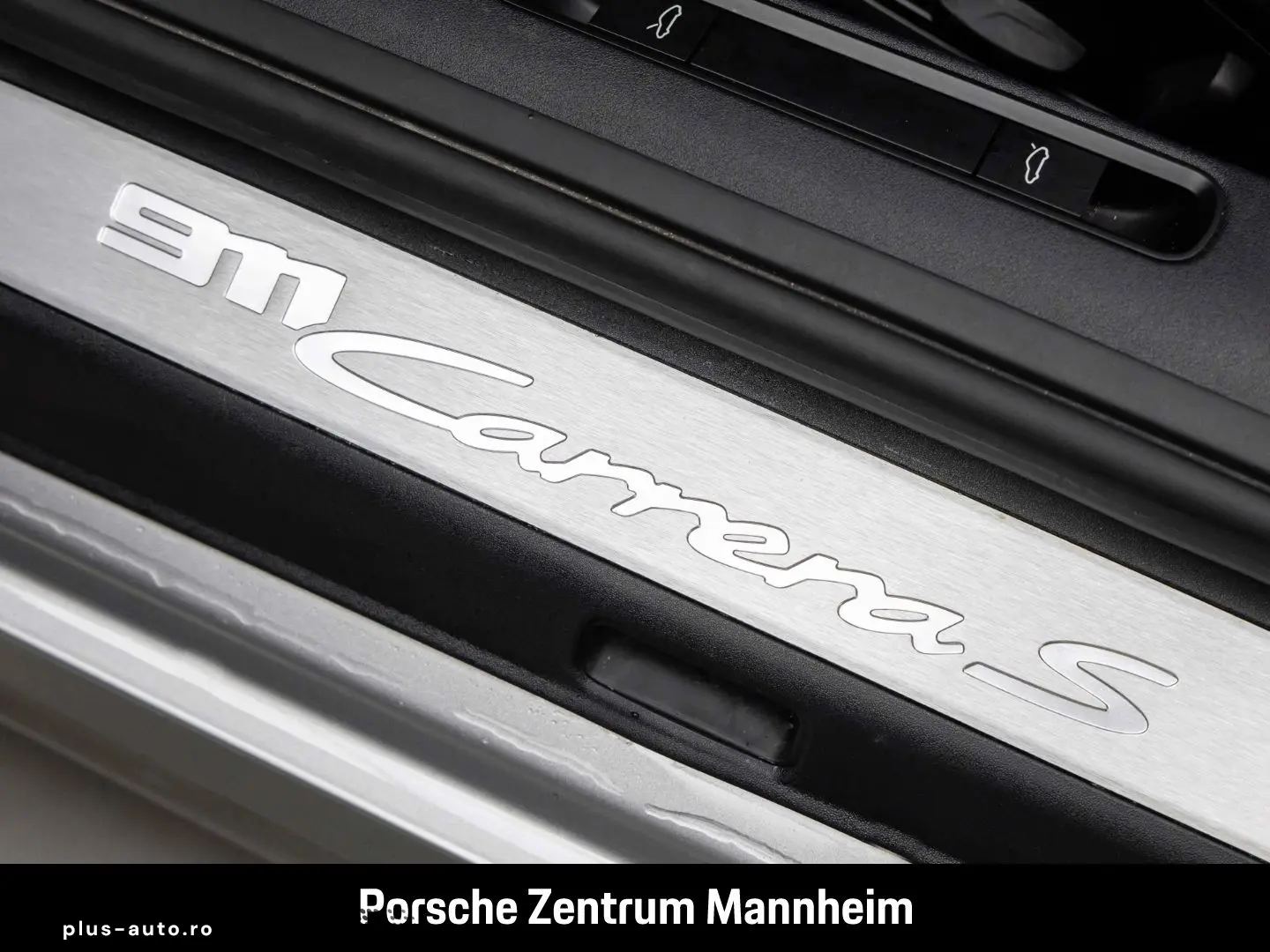 PORSCHE 992 -2 Carrera S Schiebedach Sportabgas Lift Spo