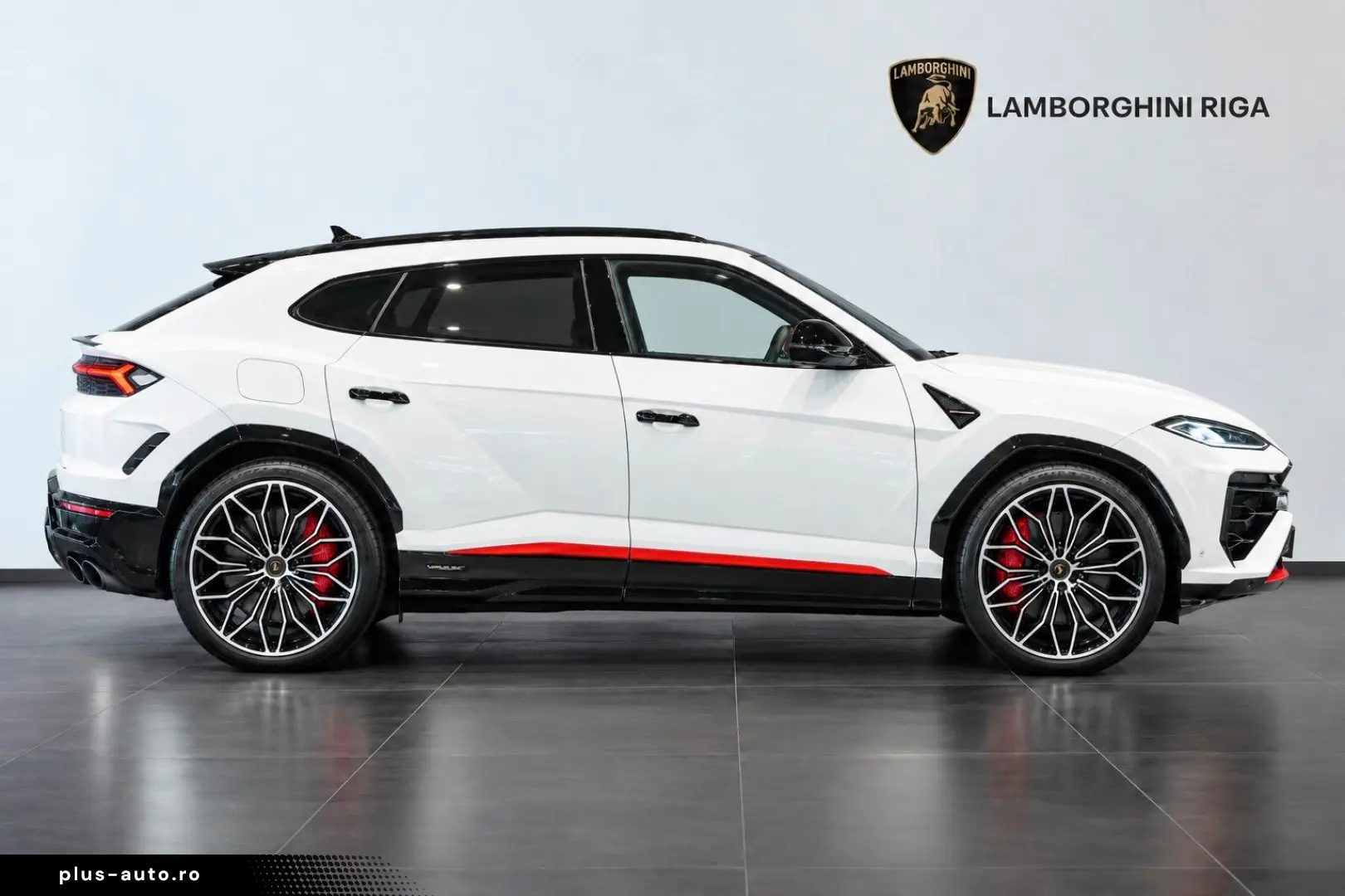 LAMBORGHINI Urus 4.0 V8 SE