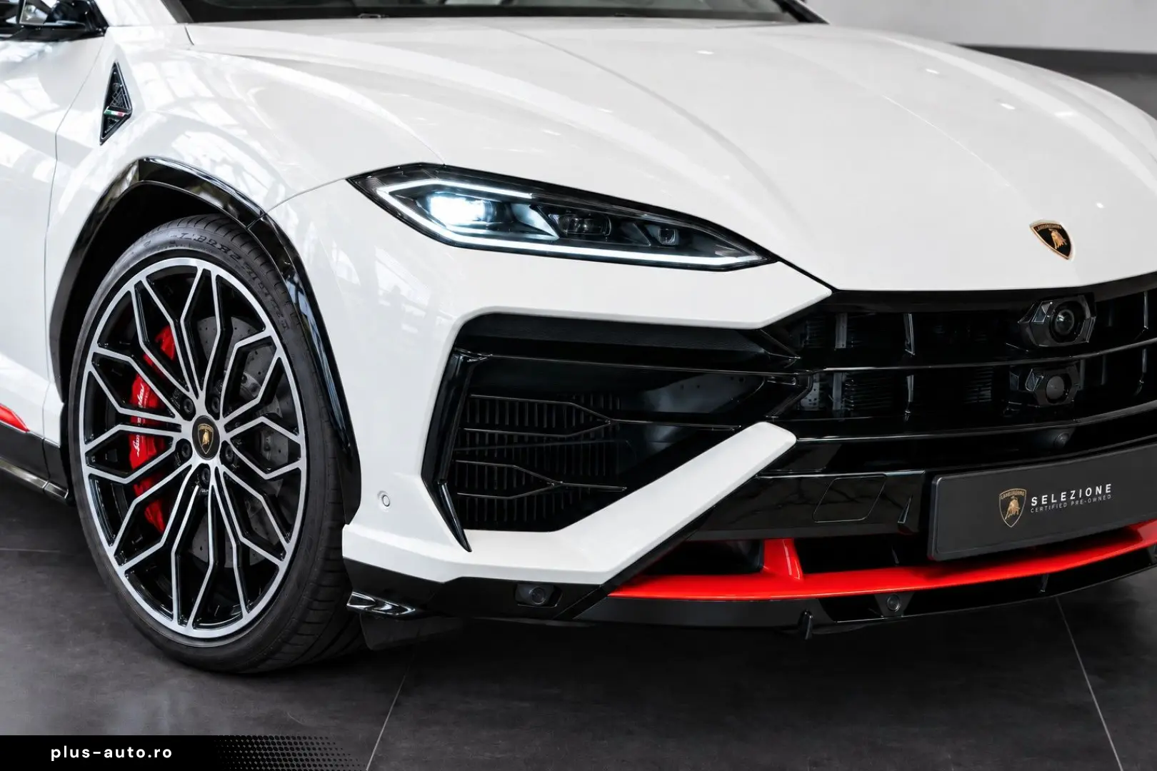 LAMBORGHINI Urus 4.0 V8 SE