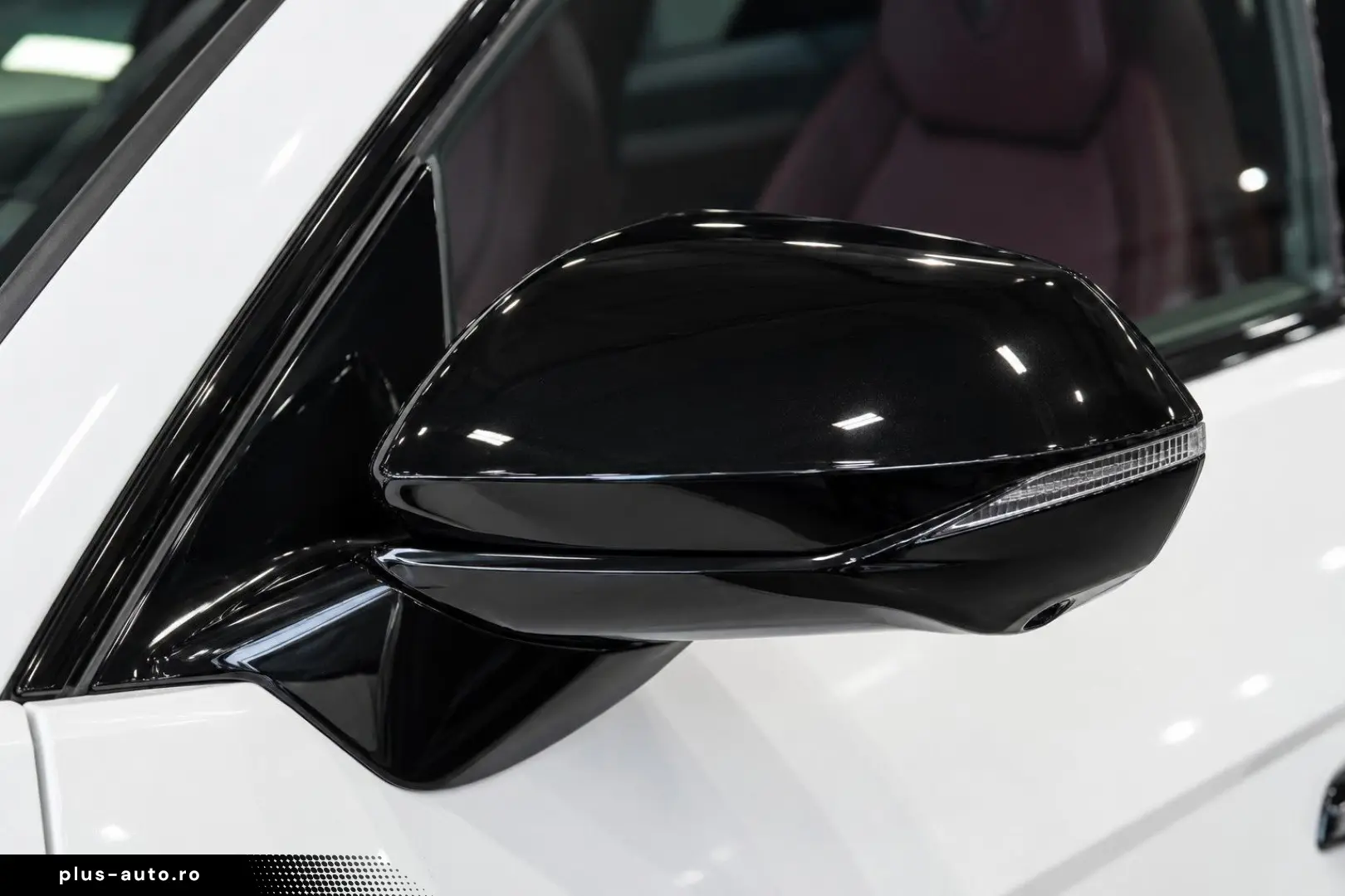 LAMBORGHINI Urus 4.0 V8 SE