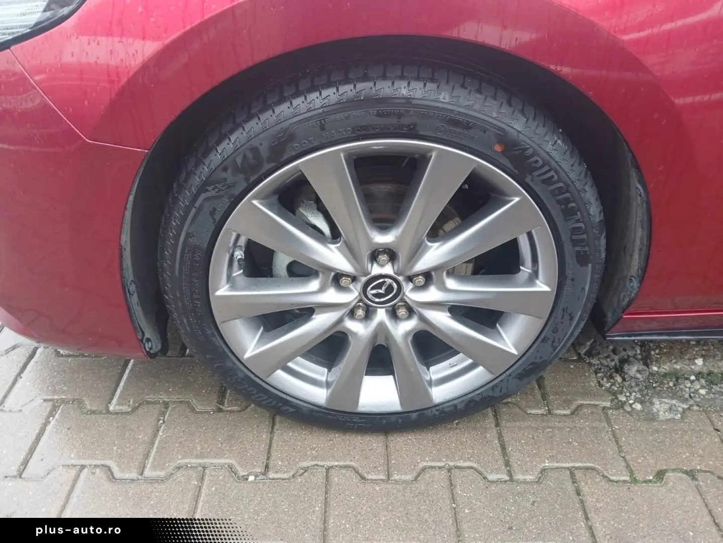 Mazda 3 Sedan e-Skyactiv-G122 AT MHEV Plus
