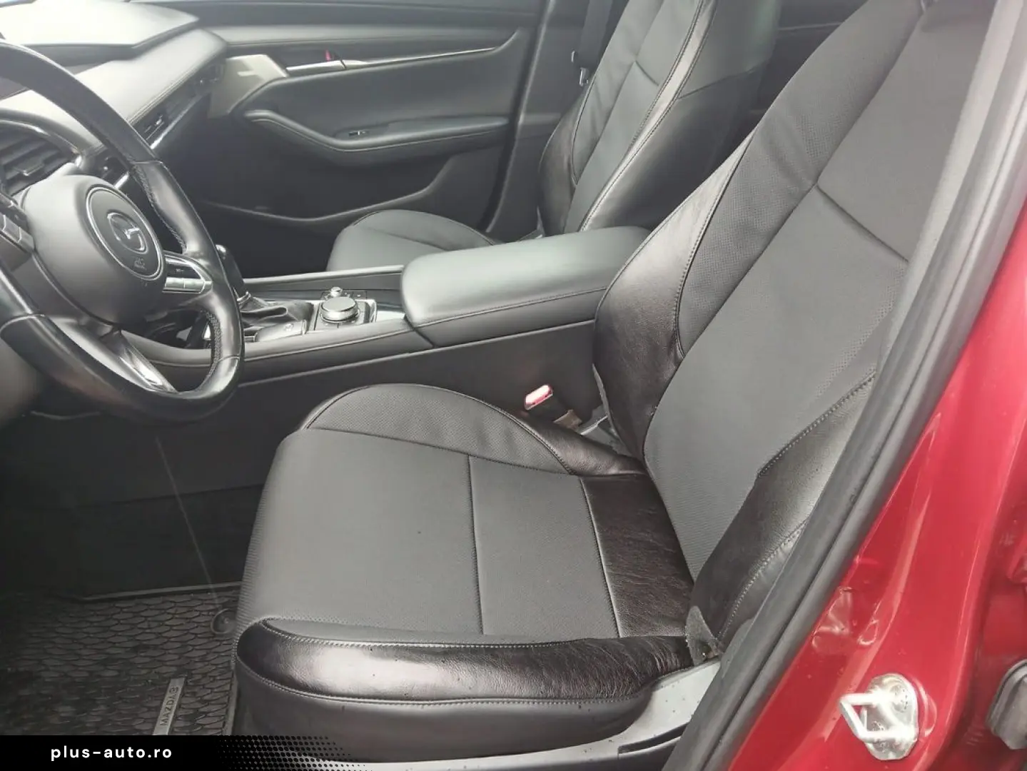 Mazda 3 Sedan e-Skyactiv-G122 AT MHEV Plus