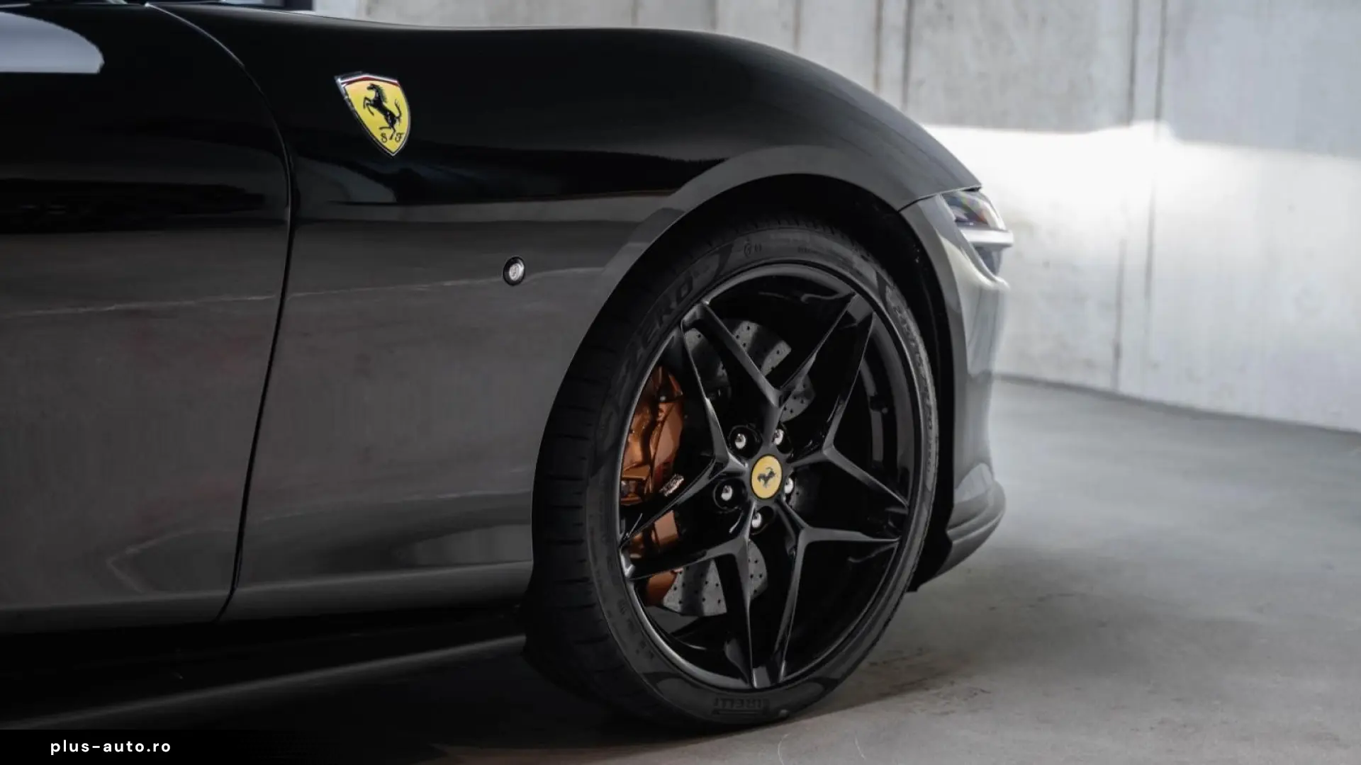 FERRARI ROMA SPIDER   DAYTONA SEATS • MAGNERIDE