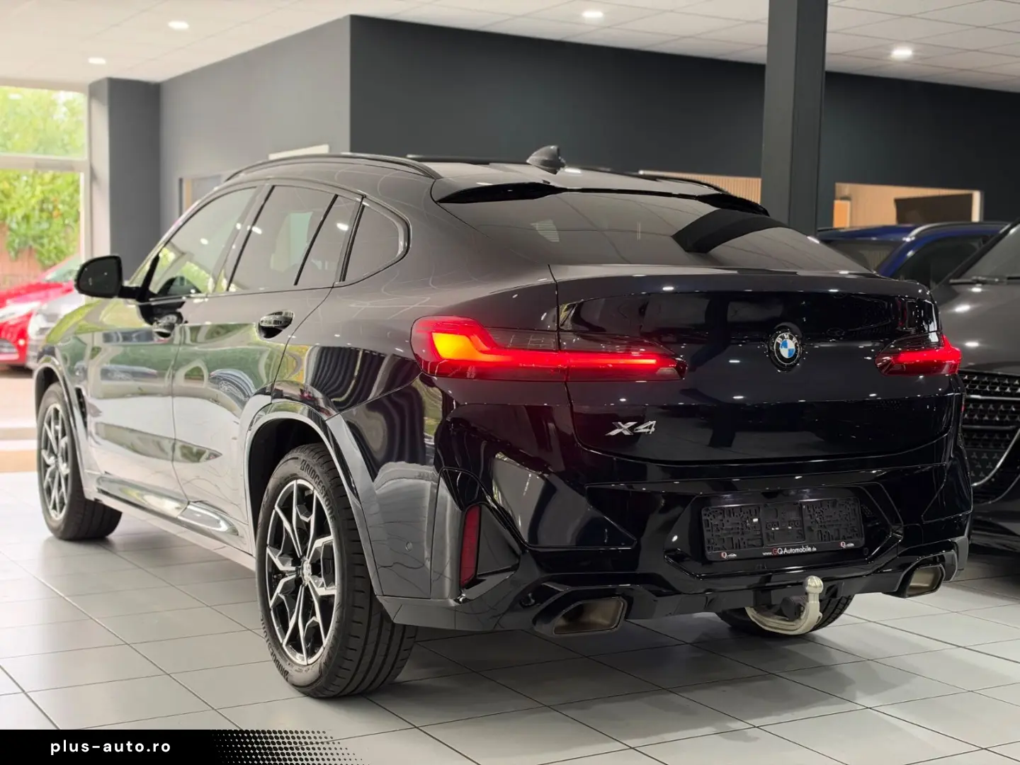BMW X4 xDrive 20d M-PAKET PANO ACC AHK KEYLESS CARPL