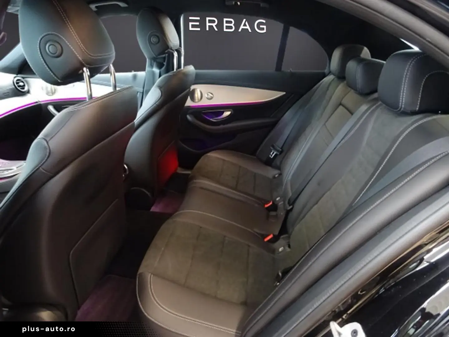 MERCEDES-BENZ E 200 d  AMG Night AHK Burmester 360