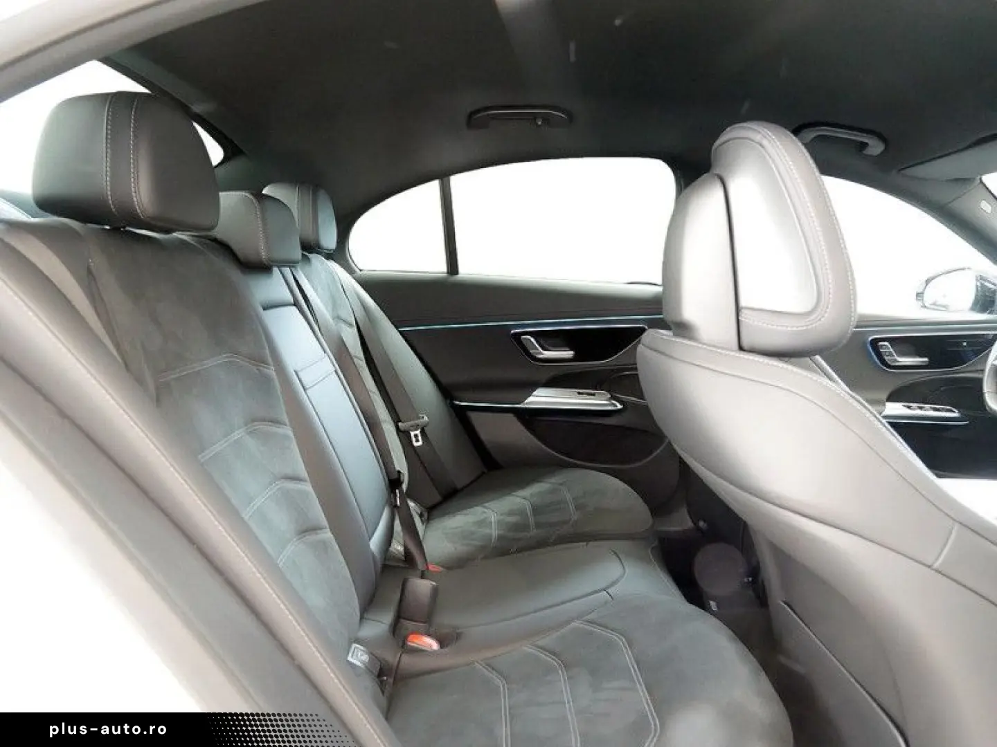 MERCEDES-BENZ E 200   AMG NIGHT DISTR KAMERA SPUR PDC SHZ