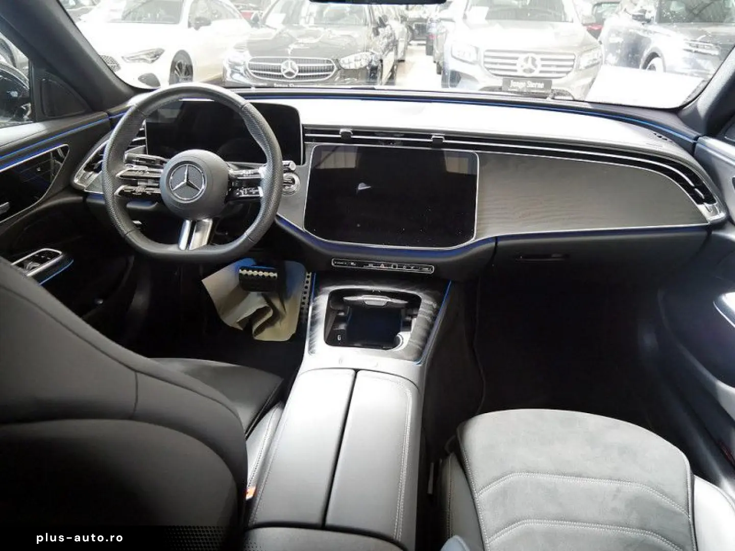 MERCEDES-BENZ E 200   AMG NIGHT DISTR KAMERA SPUR PDC SHZ
