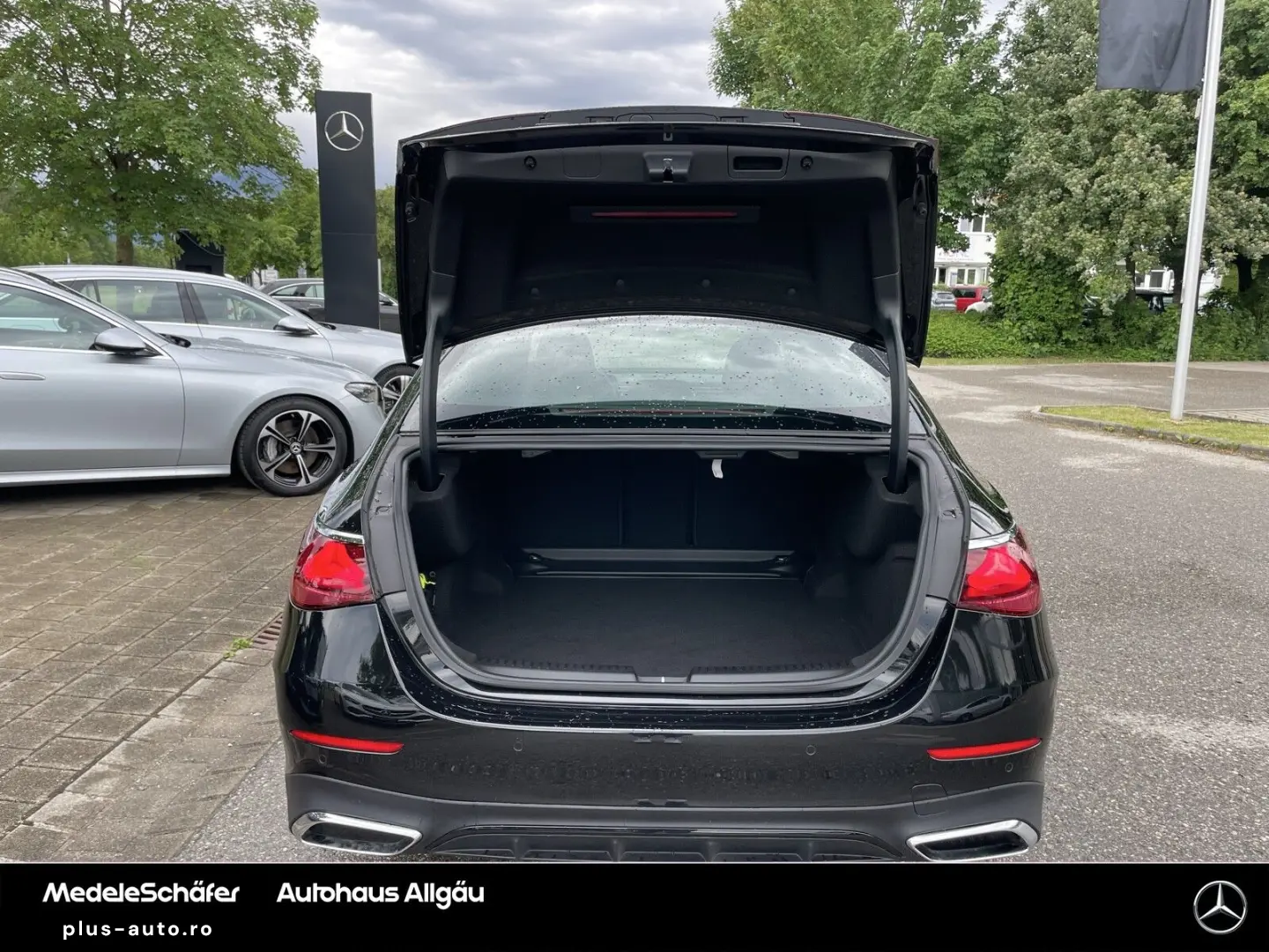 MERCEDES-BENZ E 220 d AMG Night 20  Fahr-Assi 4D 360&hellip;