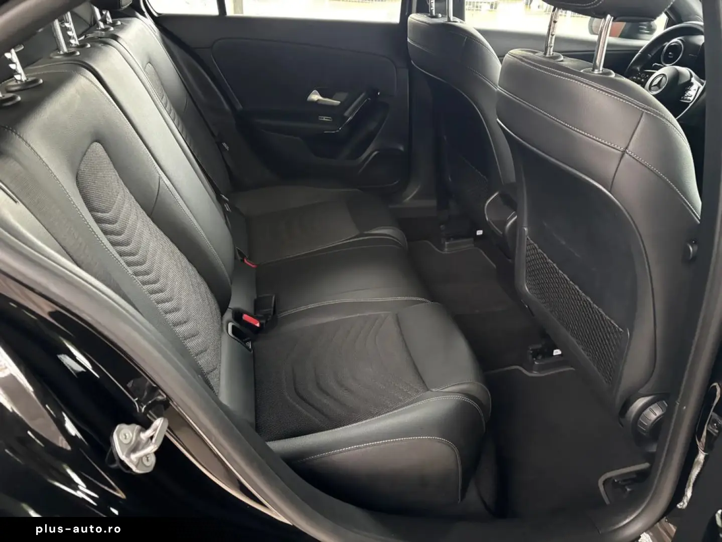 Mercedes-Benz A-180