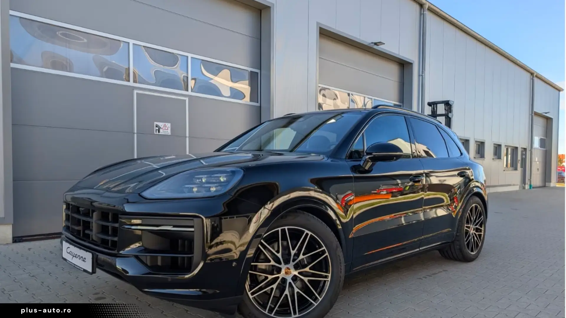 Porsche Cayenne Black Edition