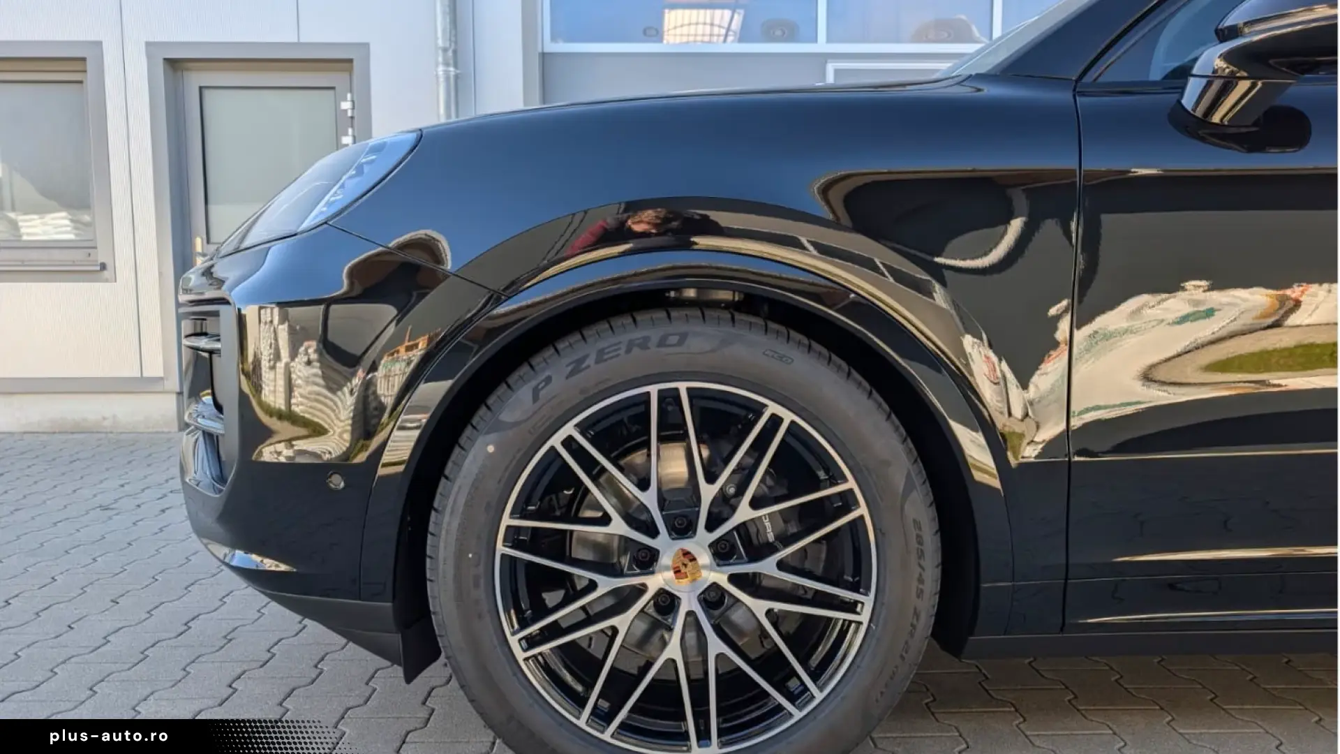 Porsche Cayenne Black Edition