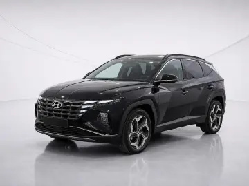 HYUNDAI Tucson Trend 1.6 T-GDI AWD PHEV Kamera ACC SHZ