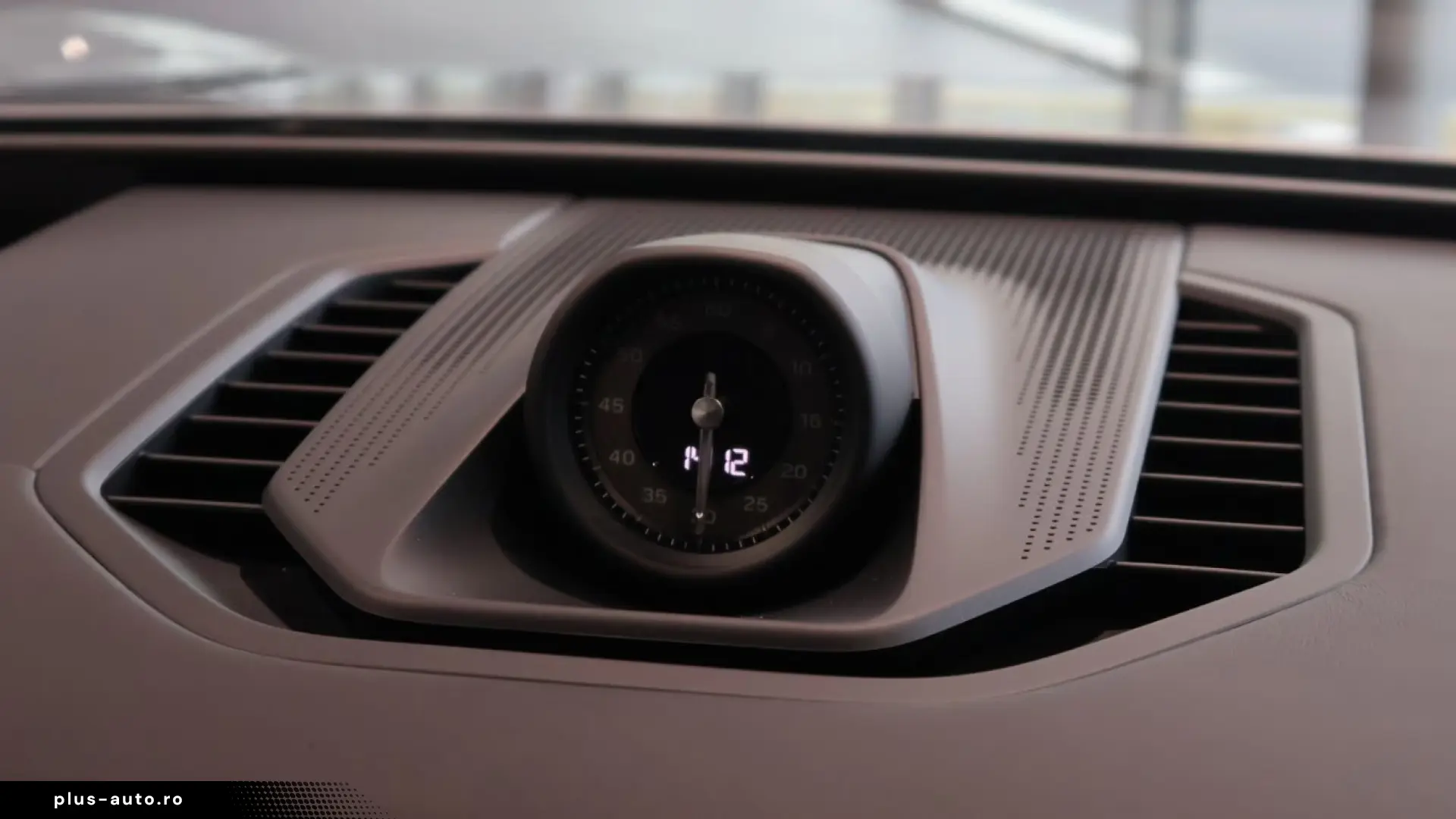 Porsche Cayenne Turbo Coupé Electric SpDes