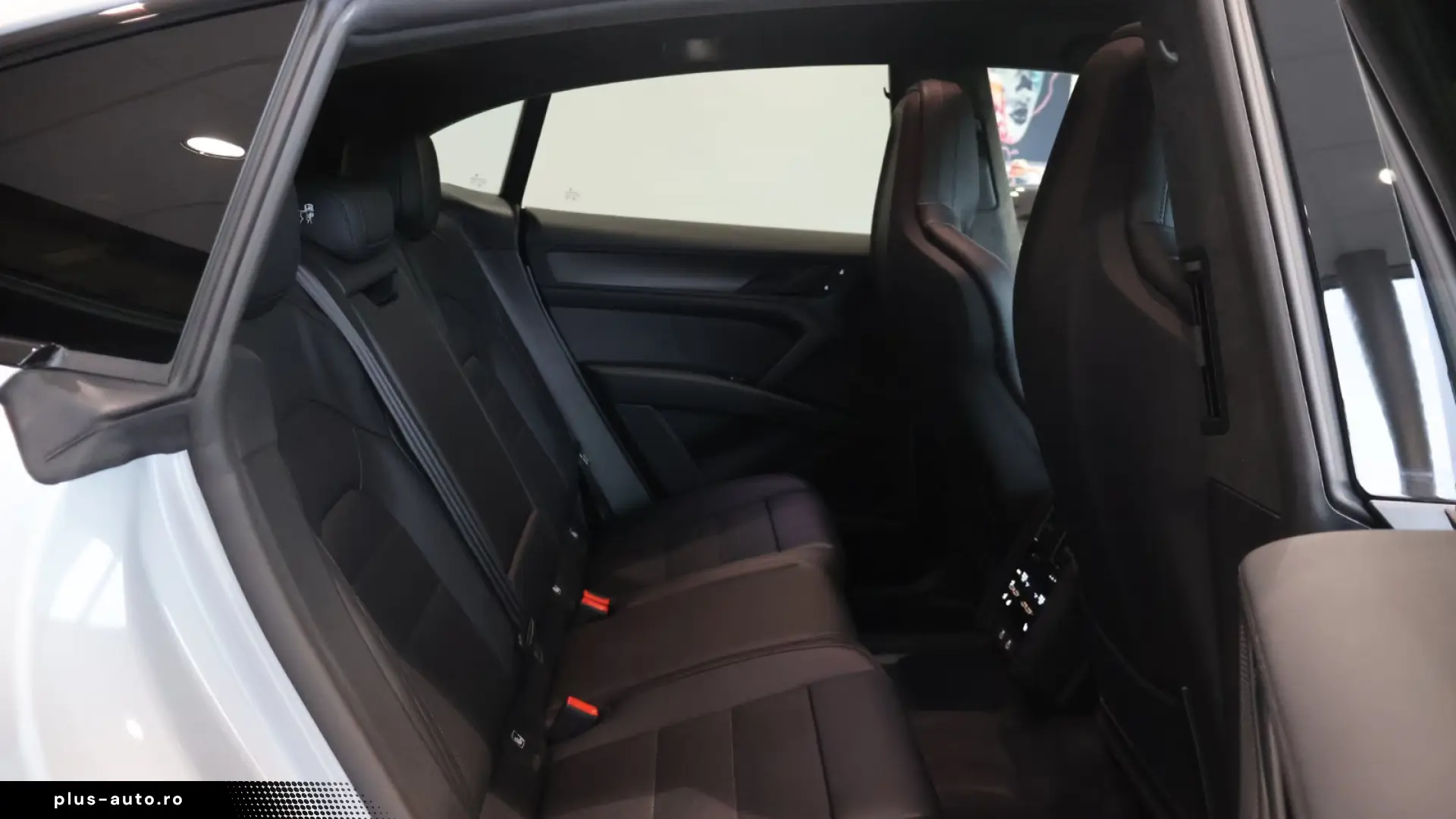 Porsche Cayenne Turbo Coupé Electric SpDes
