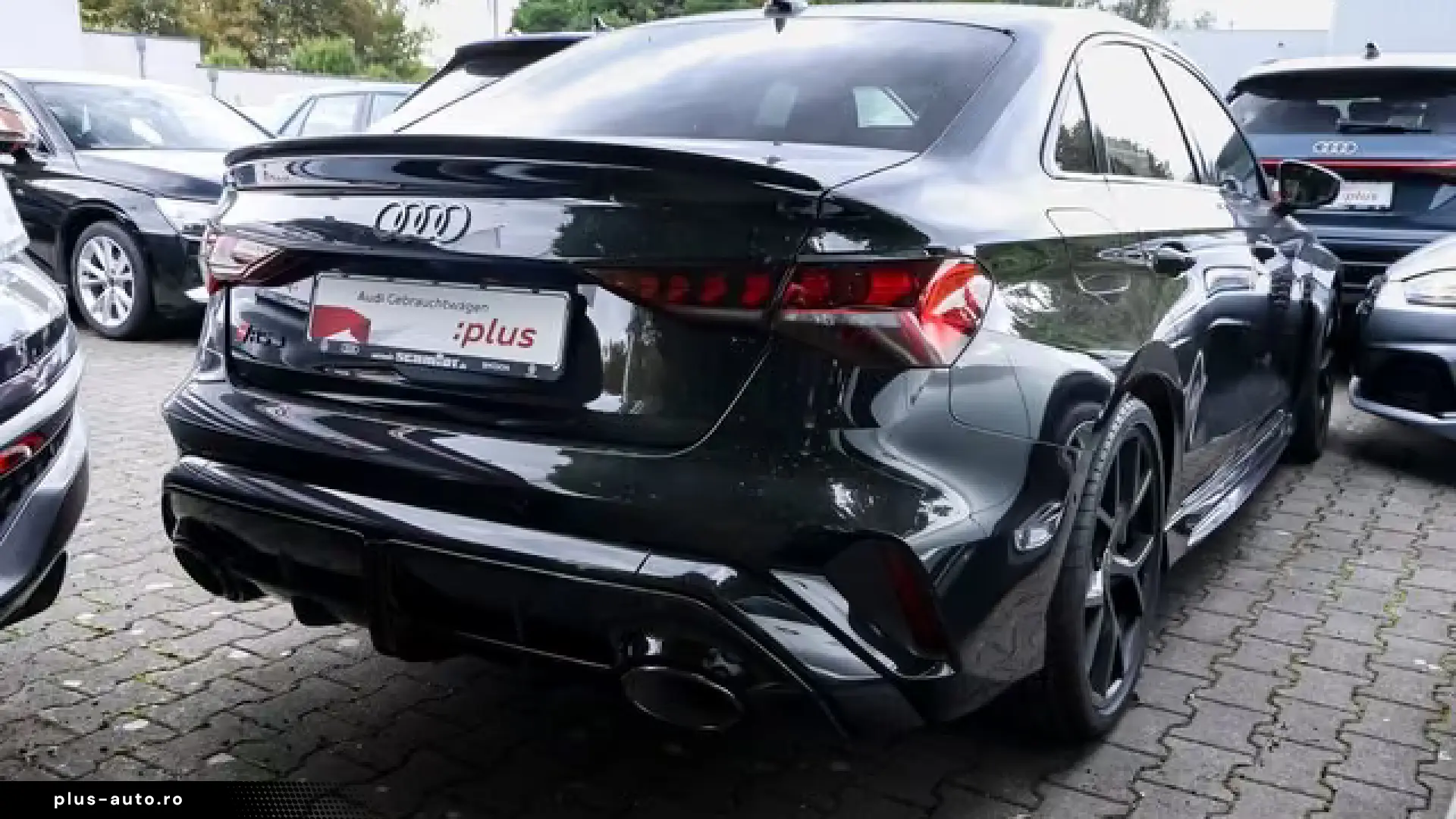 Audi RS3 Limousine SONOS Matrix LED
